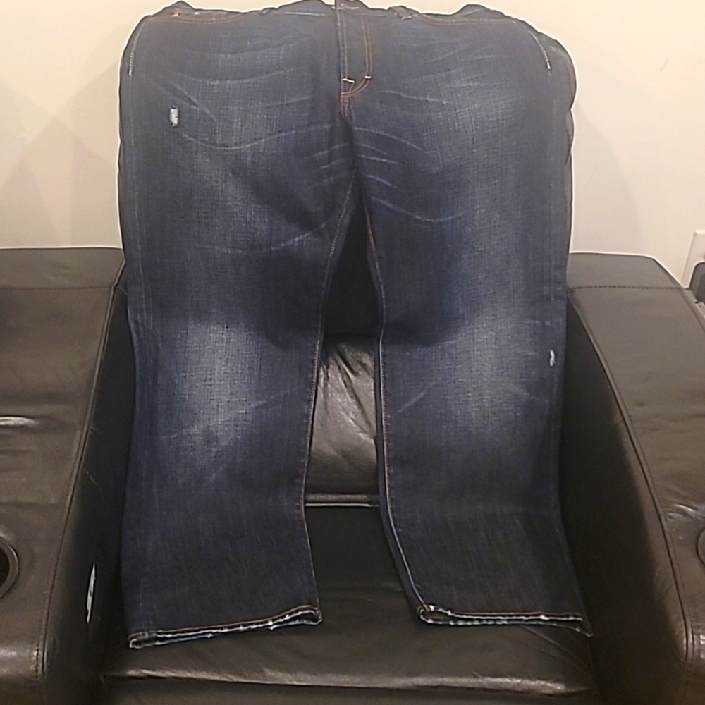 Hugo Boss men’s jeans size 38/32
